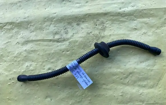 Mercedes-Benz C W204 Brake line pipe/hose A2012950383