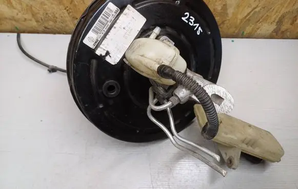 Renault Scenic III - Grand scenic III Brake booster 472100005R