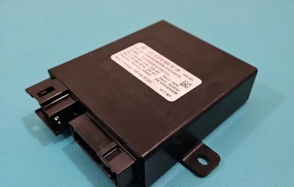 Mercedes-Benz E W213 Central body control module A2139008208 IMPRK1492899