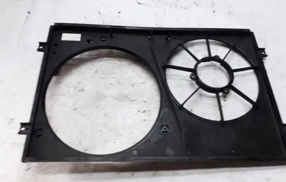 Seat Leon (1M) Radiator cooling fan shroud 1J0121207T