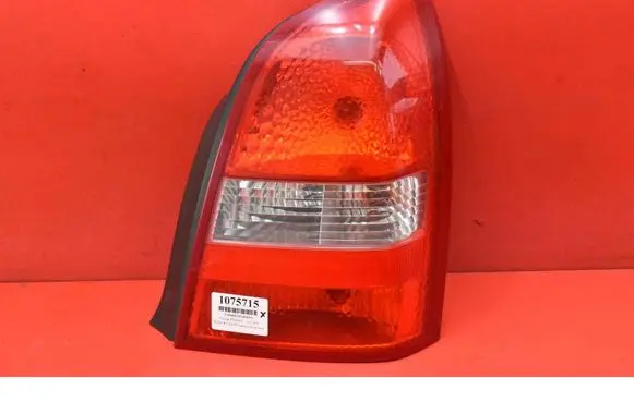 Nissan Primera Rear/tail lights 