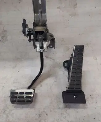 Hyundai Tucson TL Brake pedal bracket assembly 32800D9355