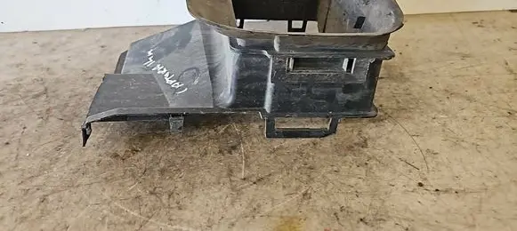 Renault Captur Intercooler air channel guide 99023A0