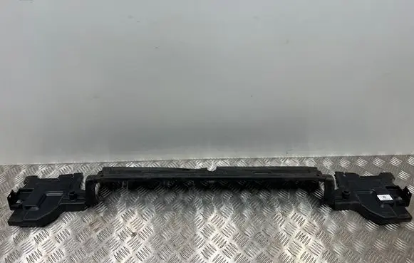 BMW 7 G11 G12 Intercooler air channel guide 7359797