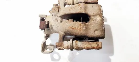 Opel Zafira A Rear brake caliper