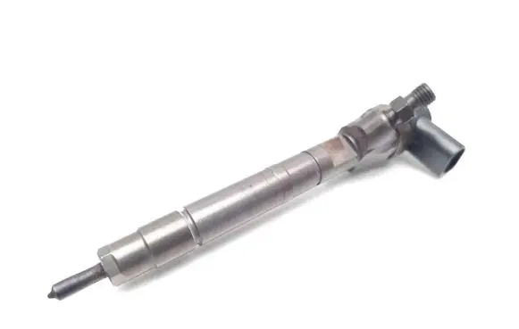Jeep Grand Cherokee (WJ) Fuel injector A6120700587 0445110204