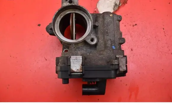 Opel Zafira B Throttle body valve 48CPD1