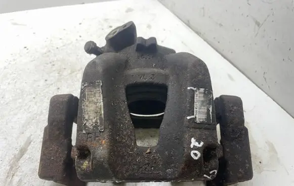 Citroen C4 II Picasso Front brake caliper 980797380