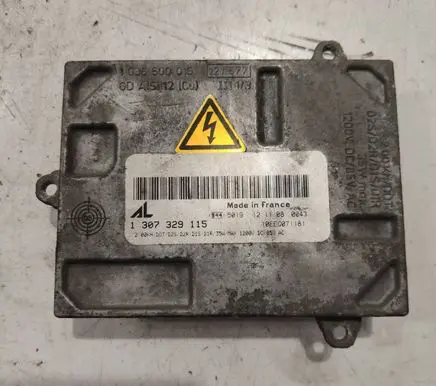 Audi A4 S4 B7 8E 8H Headlight ballast module Xenon 1307329115