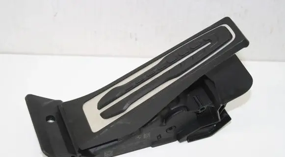 BMW X4 G02 Accelerator throttle pedal 35406889820 6889820