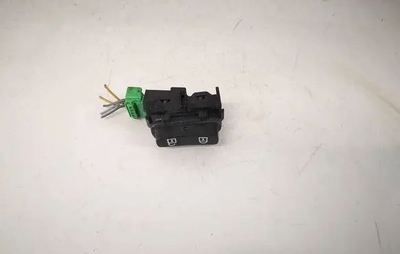 Volvo V70 Central locking switch button 30710476