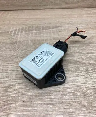Audi A4 S4 B8 8K ESP acceleration yaw rate sensor 8K0907637C 0265005738 WITHPLUG
