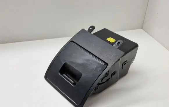 BMW 5 E60 E61 Glove box 7156225