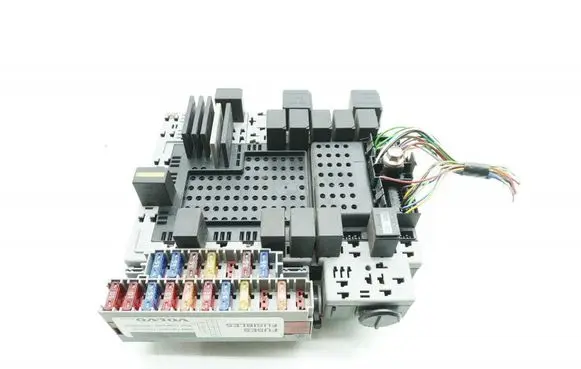 Volvo XC90 Fuse box set 08696098