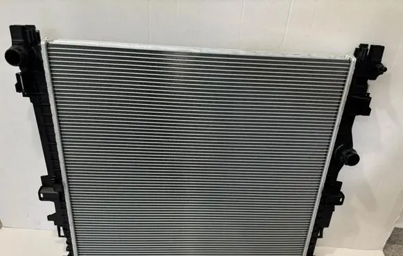 BMW 5 G60 G61 Coolant radiator 17117925806 7925806