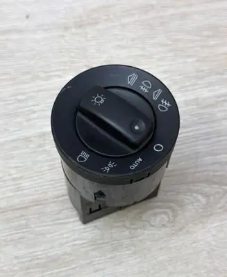 Audi A4 S4 B7 8E 8H Light switch 8E0941531D