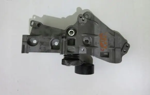 Renault Captur Generator/alternator bracket 
