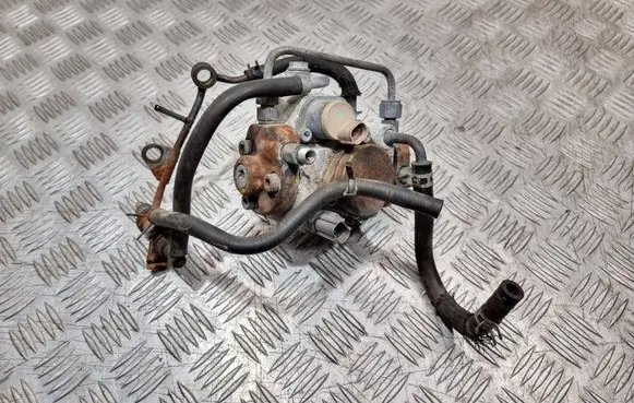 Toyota Corolla Verso E121 Fuel injection high pressure pump 221000R020 HU2940000301