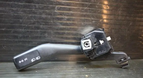 Volkswagen Golf V Indicator stalk 1K0953513
