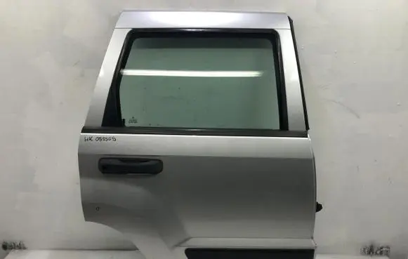 Jeep Grand Cherokee (WK) Rear door