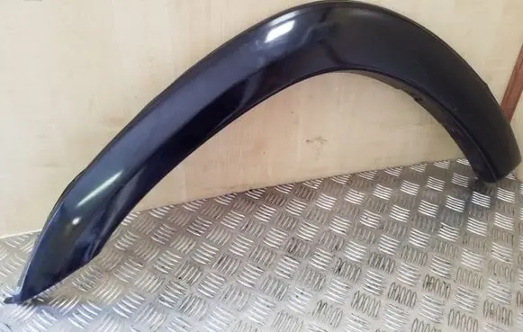Front arch trim