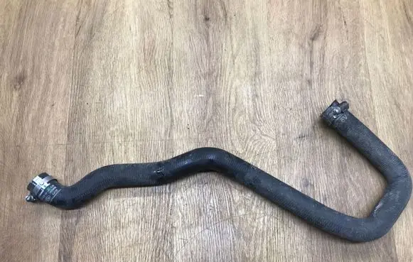 Land Rover Range Rover Sport L494 Engine coolant pipe/hose FK629F287CA