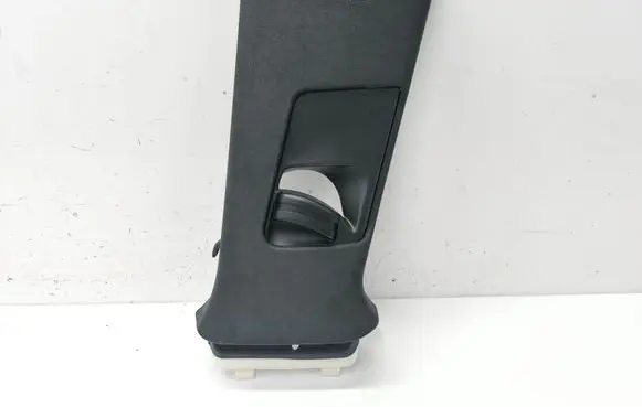 Porsche Macan (95B) (B) pillar trim (top) 95B867294