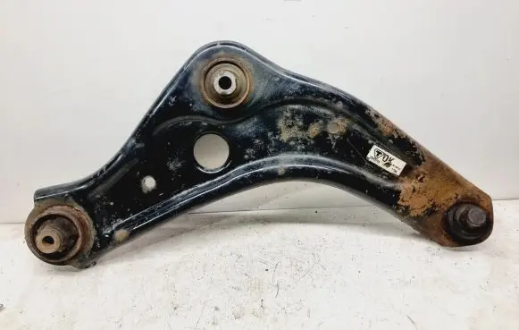 Nissan Qashqai Front lower control arm/wishbone 545004EA0B