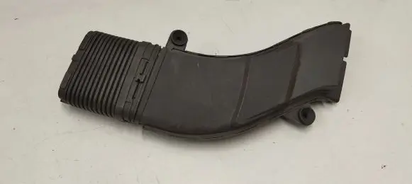 Mercedes-Benz SL R231 Air intake duct part A2760902537