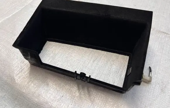BMW X5 E70 Glove box 9211031