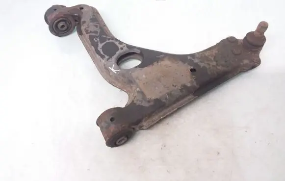 Opel Astra H Front lower control arm/wishbone 90496036