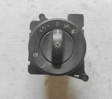 Mercedes-Benz Sprinter W906 Light switch A90654505040