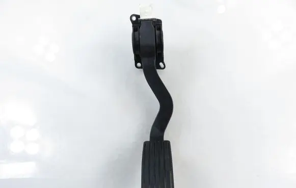 Peugeot 307 Accelerator throttle pedal 9646702180 0280752251