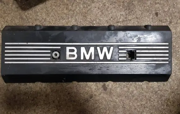 BMW 7 E38 Engine cover (trim) 11121736004