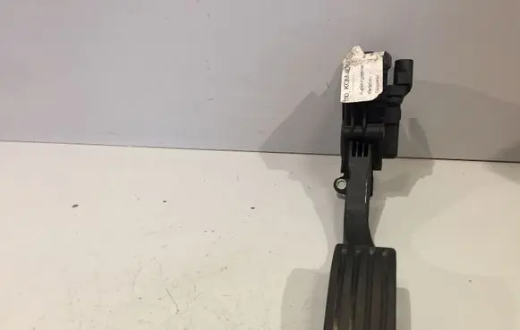 Ford Focus Accelerator throttle pedal 4M519F836AH 6PV00864101 OWC95YE