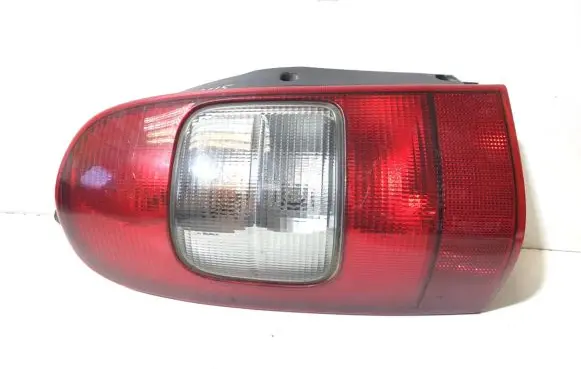 Opel Sintra Rear/tail lights 1035327910353277