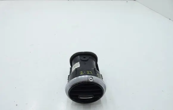 Audi A3 S3 8P Dashboard air vent grill cover trim 8P0820901F