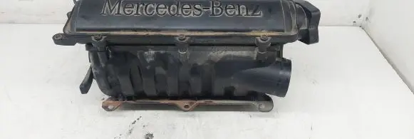 Mercedes-Benz Vaneo W414 Intake manifold 6680900301