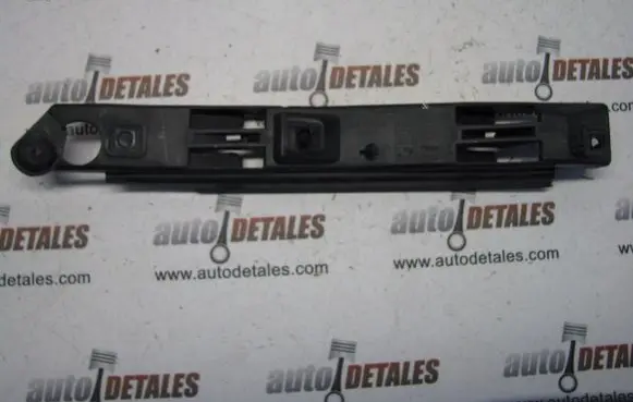 Mitsubishi Space Star Front bumper mounting bracket MR913166