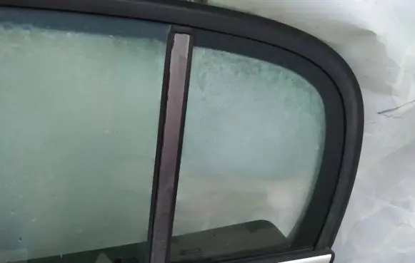 Opel Signum Rear vent window glass 