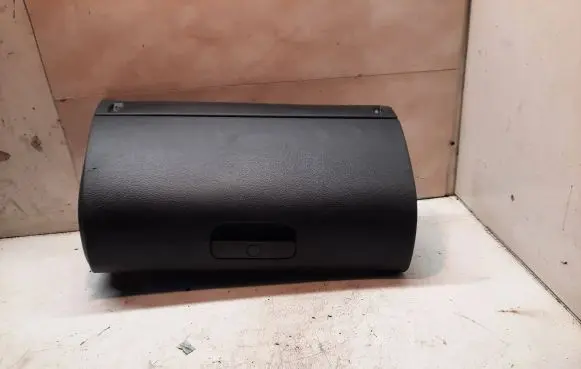 Skoda Octavia Mk1 (1U) Glove box 1U1857097B 1U1857103 24893