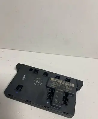 Mercedes-Benz C W203 Door control unit/module 2038201585