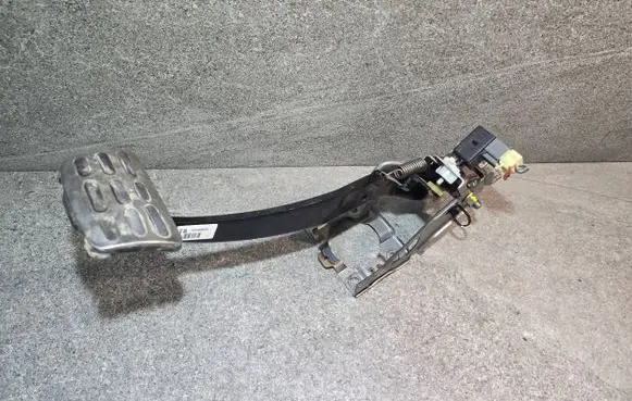 KIA Optima Brake pedal HIHA0024