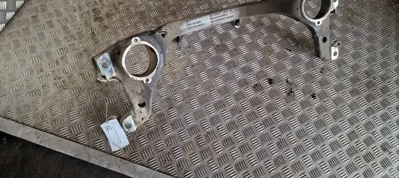 Volkswagen Touareg I Front subframe 7L6199207