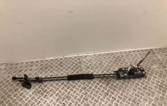 Audi Q3 8U Gear shifter/selector 5N0711049Q