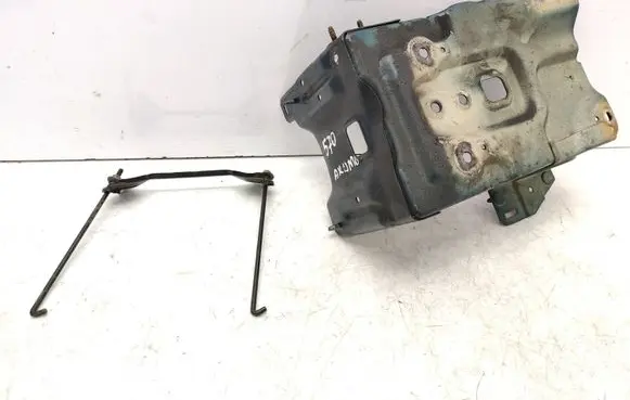 Chevrolet Tacuma Battery tray 