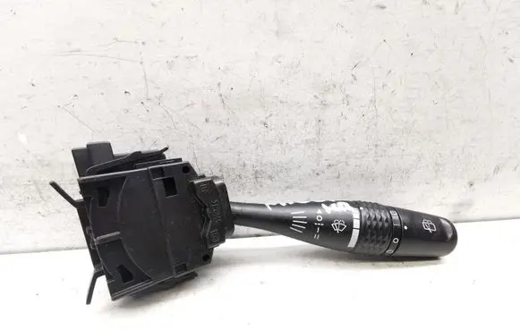 Mitsubishi Pajero Wiper control stalk