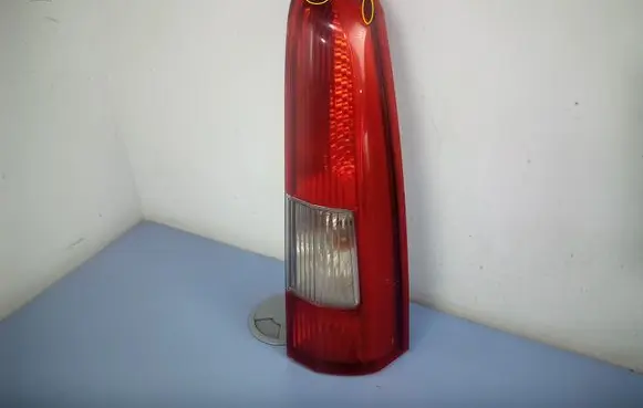 Volvo V70 Rear/tail lights 9154494