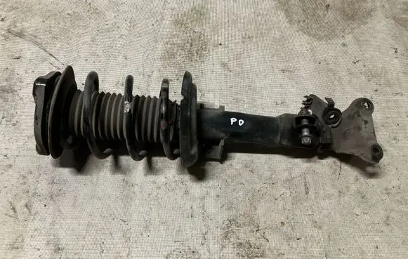 Mercedes-Benz C W204 Front shock absorber/damper A2043202866 26320286