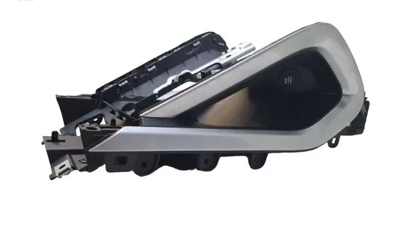 Jaguar I-Pace USB socket connector J9D3045J86A J9D3044C73AD8PVJ JAFVC1A104
